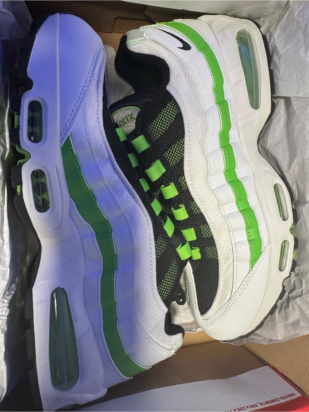 Nike White and Green Air Max 95 Athletic Sneakers